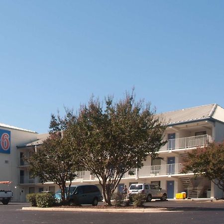 Motel 6-Raleigh, Nc - Cary Zewnętrze zdjęcie