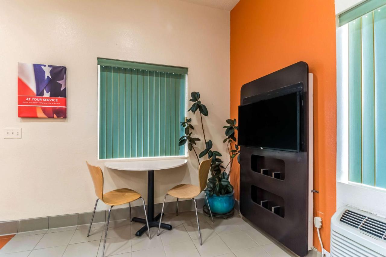 Motel 6-Raleigh, Nc - Cary Zewnętrze zdjęcie